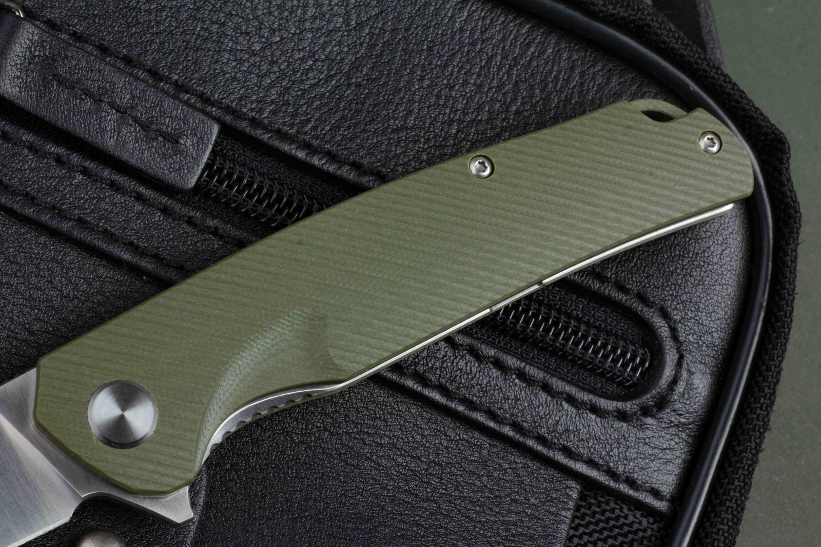 Нож складной Shark (Шарк) green Кизляр