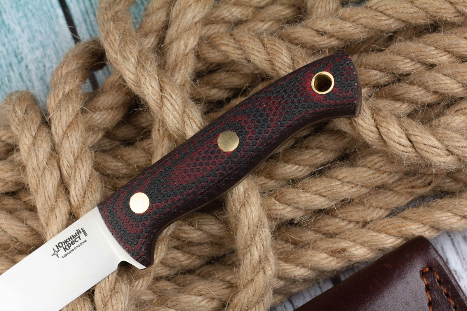 Нож Шершень L N690 233.1954 красно-черная Южный Крест