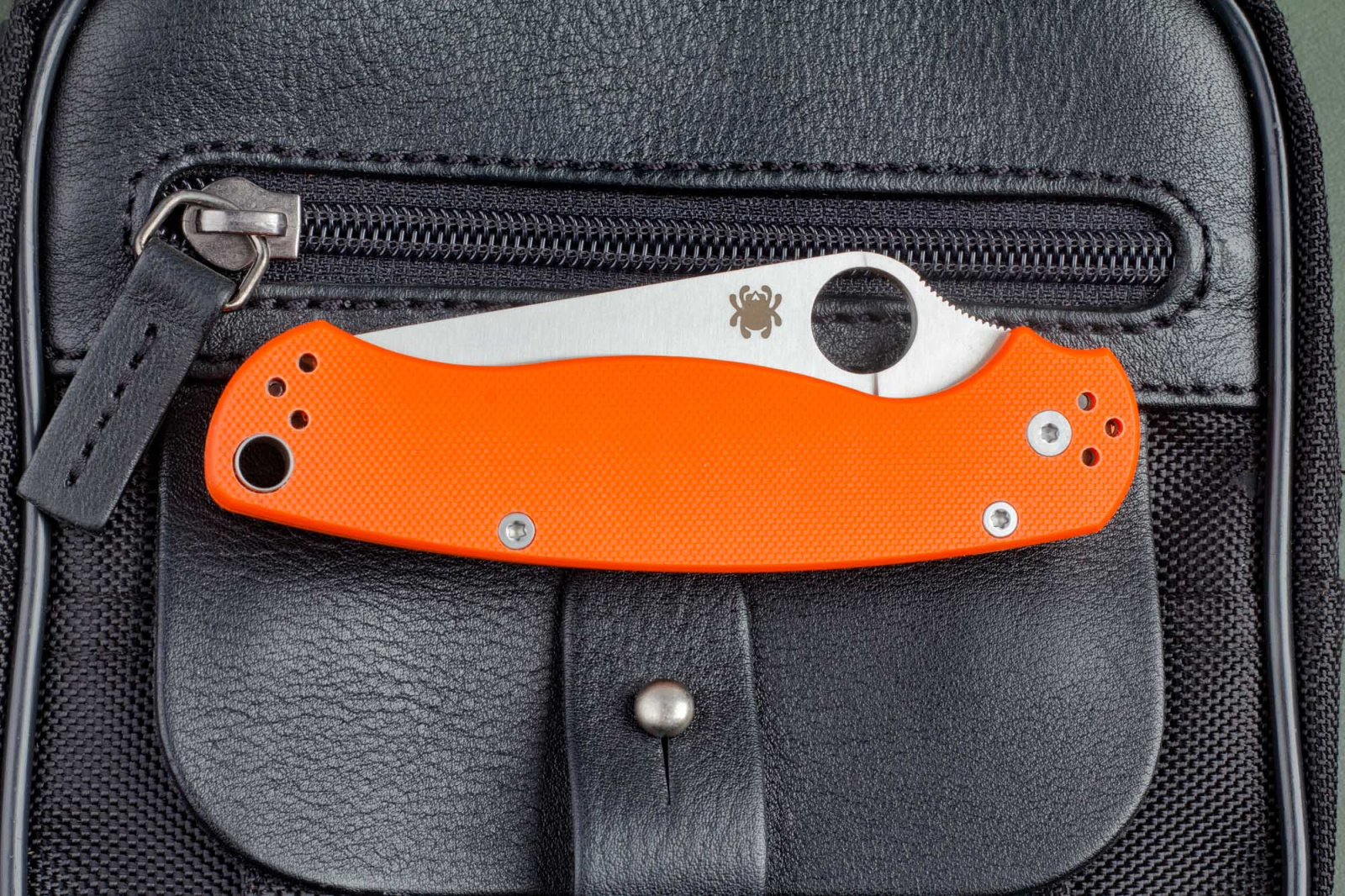 Нож Paramilitary 2 CH оранжевый Spyderco