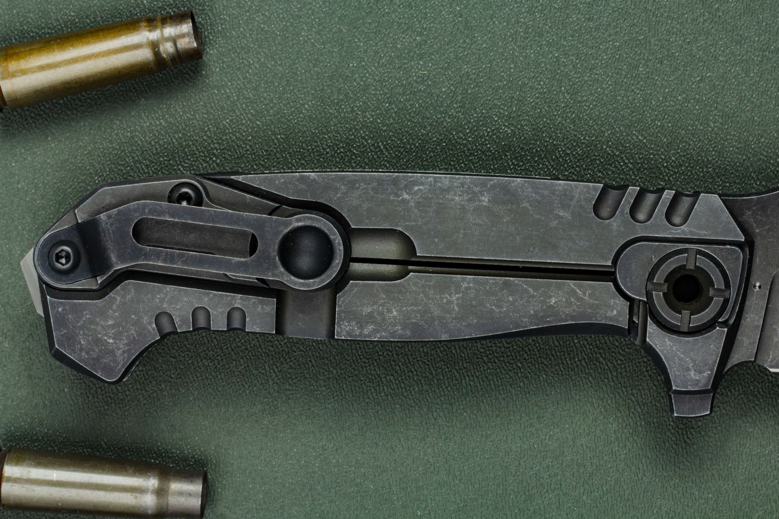 Нож складной Ultras-F Black Stonewash Red