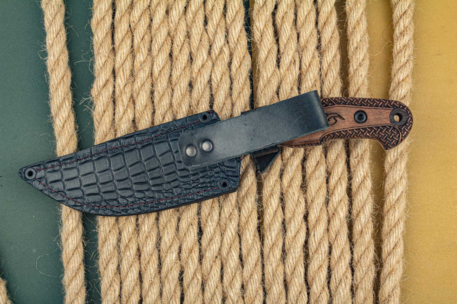 Нож Орион - Х12мф орех