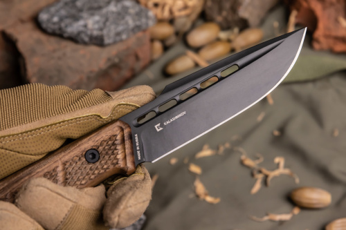 Нож Baikal D2 Black Titanium Walnut