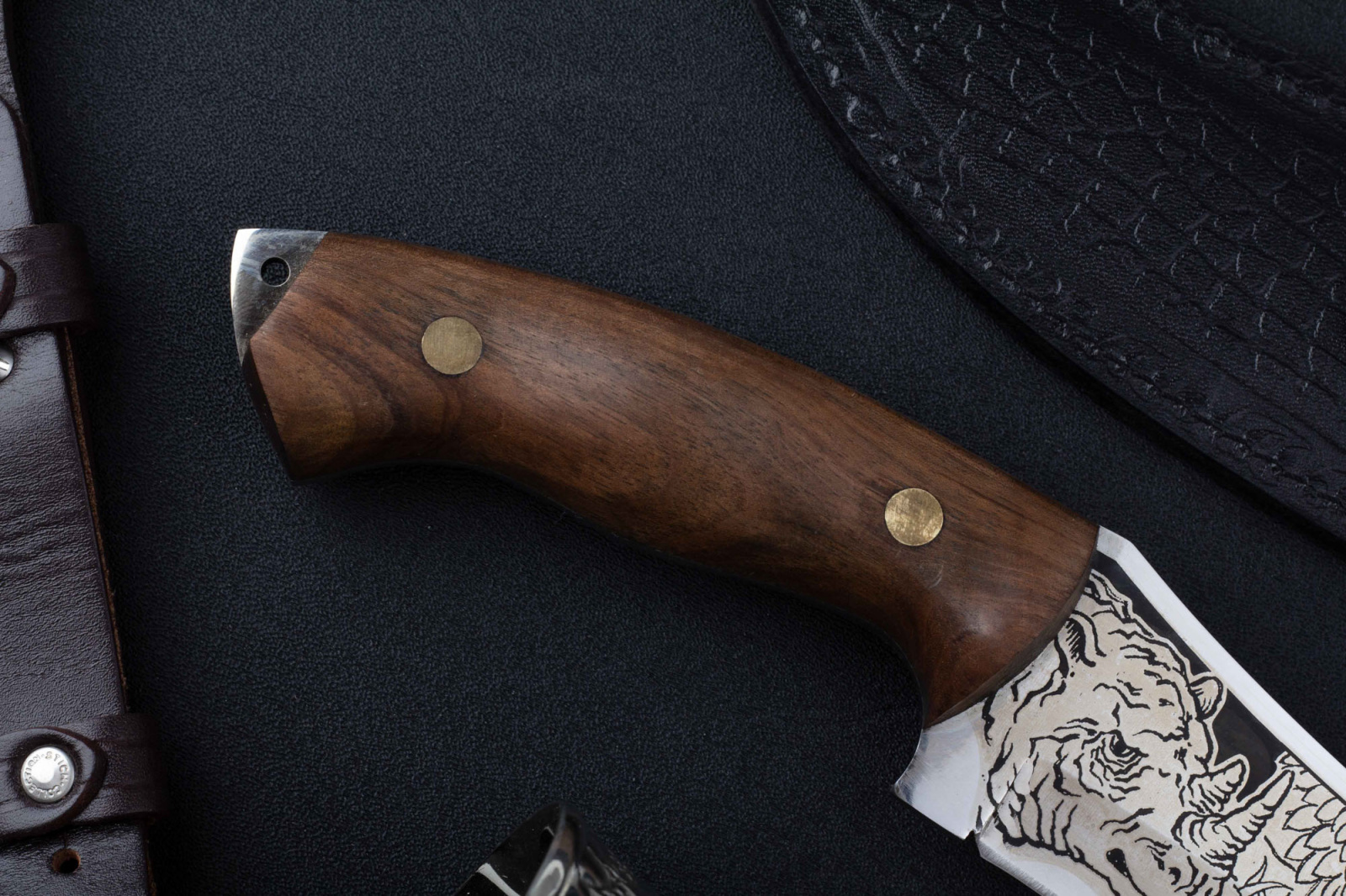 Нож Носорог 65х13 клепанный Беркут Кизляр