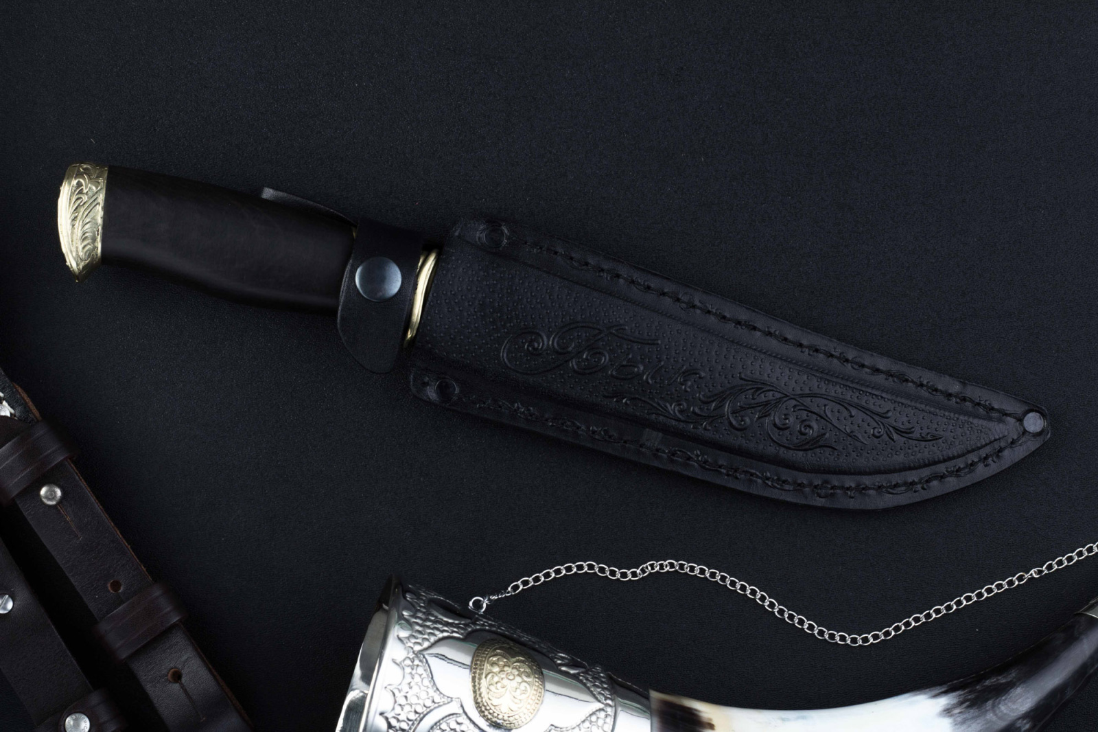 Нож Бык -Х12МФ граб/латунь Беркут Кизляр