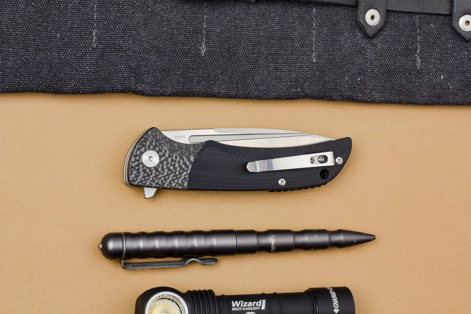 Нож QSP Harpyie Satin сталь S35VN, рукоять Black G10/CF