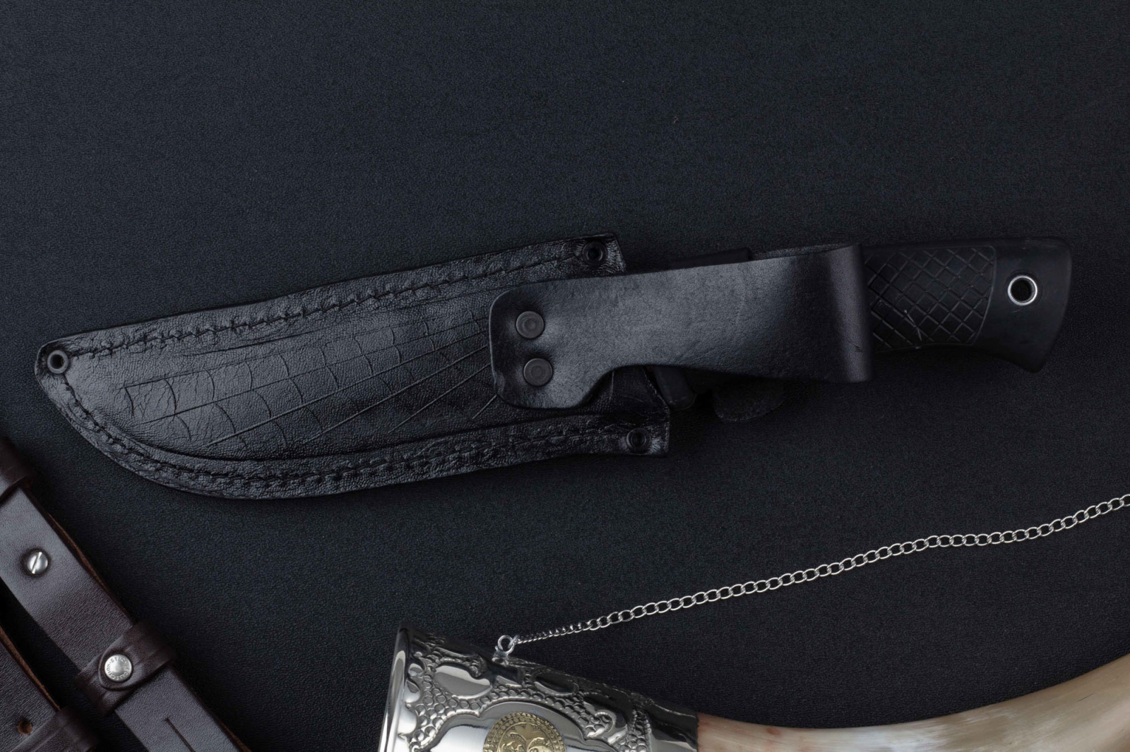 Нож Скорпион-1 D2 резина Беркут Кизляр