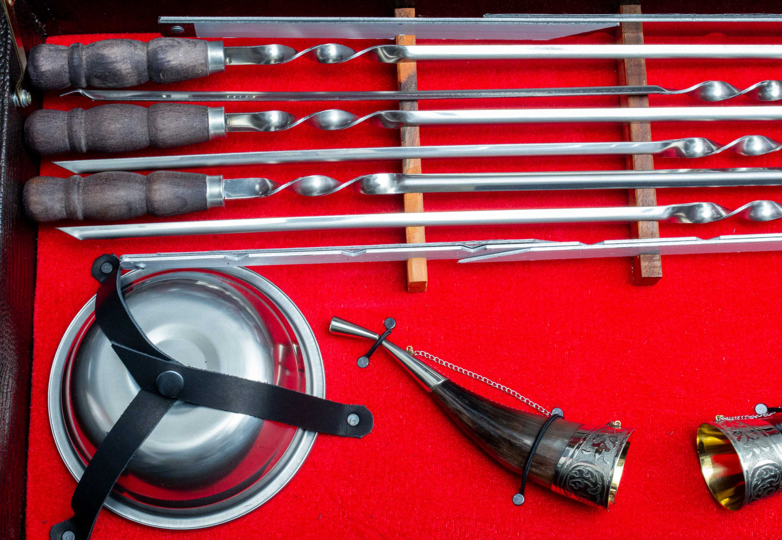 Шашлычный набор с рогами №12 Беркут