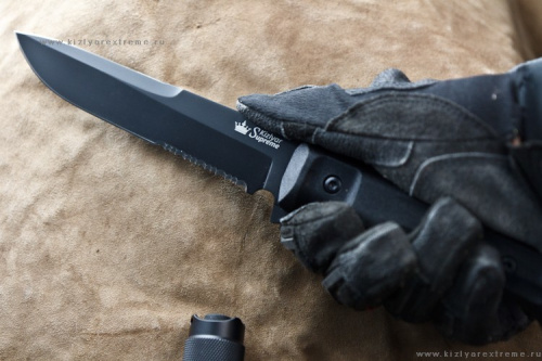 Нож  Alpha D2 Black Titanium Serrated