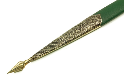 Кинжал сувенирный модель №11 кожа/мельхиор Поиск Кизляр