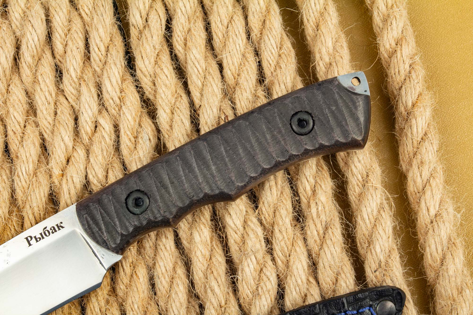 Нож Рыбак - Х12мф орех