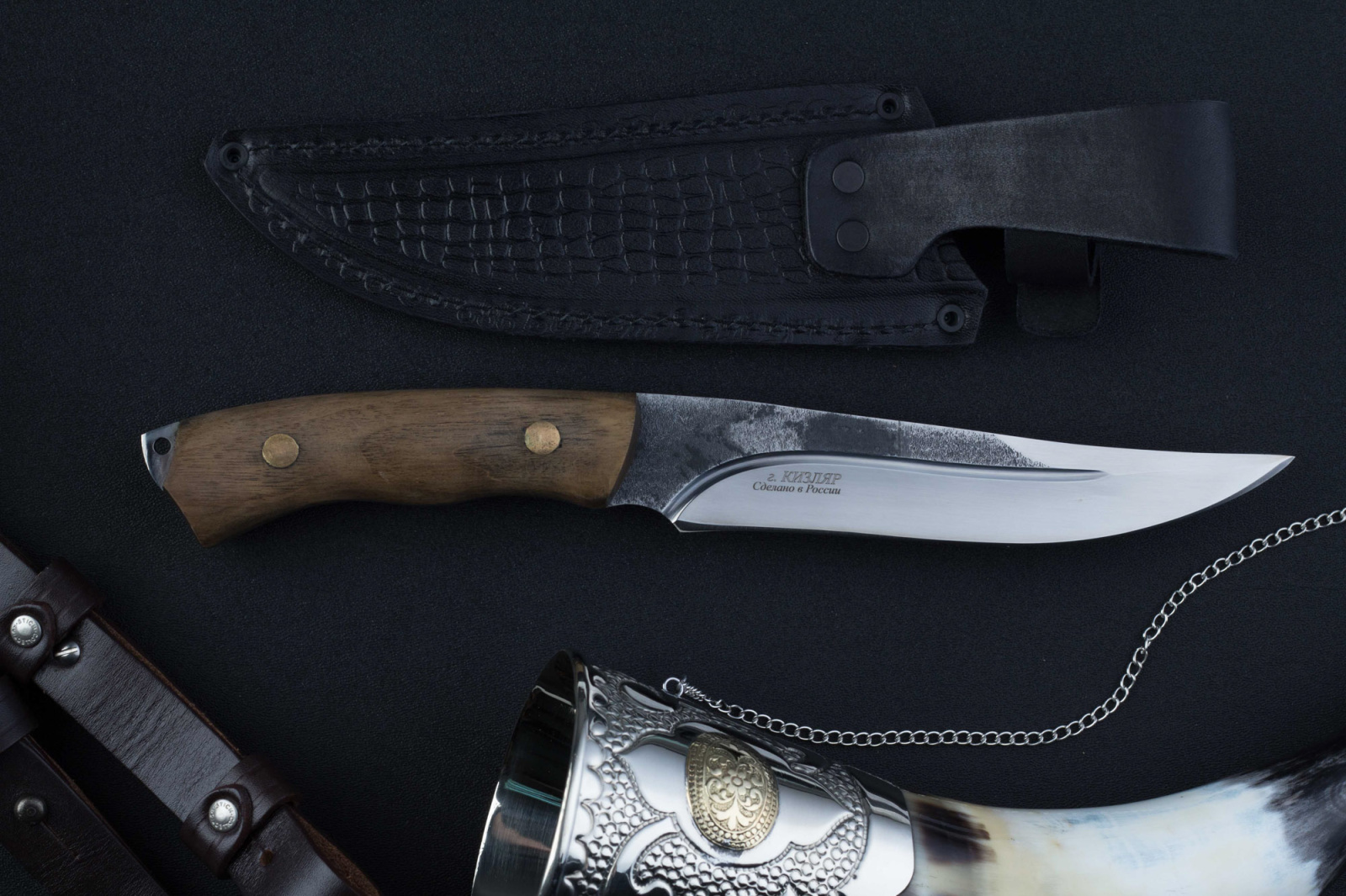 Нож Стриж Х12МФ орех клепанный Беркут Кизляр