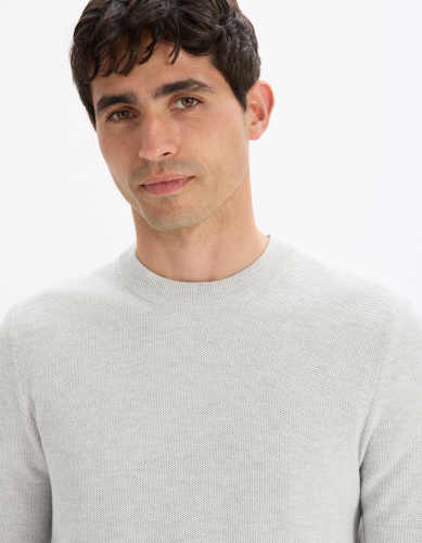 Свитер скруглым вырезом Cellio