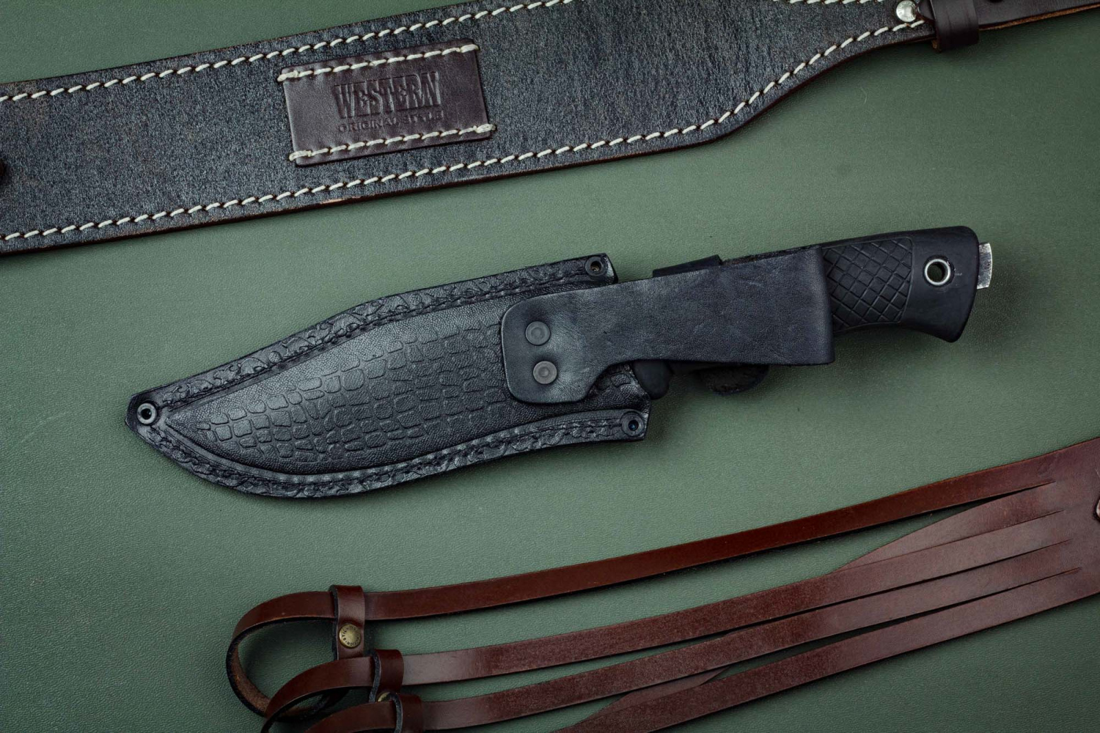 Нож Барс 65х13 резина Беркут