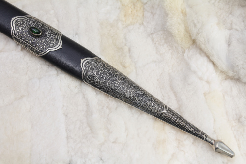 Кинжал сувенирный модель №19 со вставками кожазаменитель/мельхиор