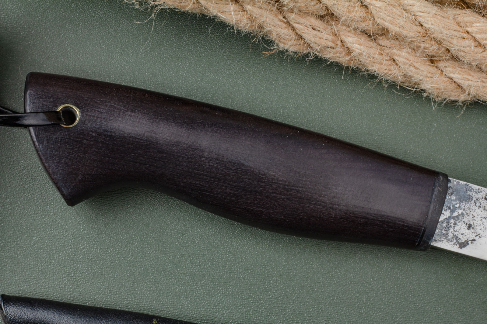 Нож Овод Х12мф теплая рукоять Блажко