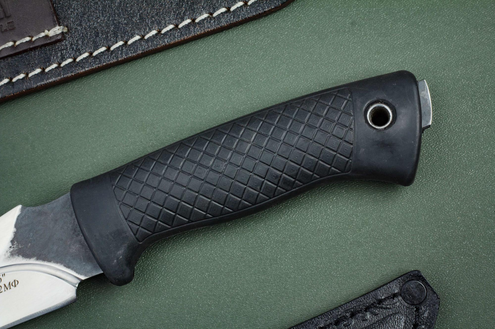 Нож Ястреб х12 резина Беркут