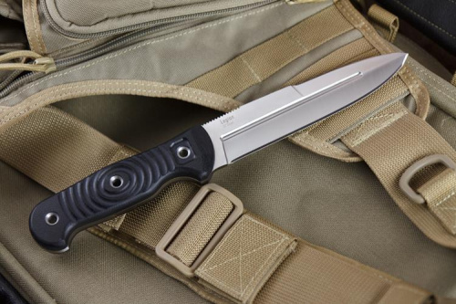 Нож Legion D2