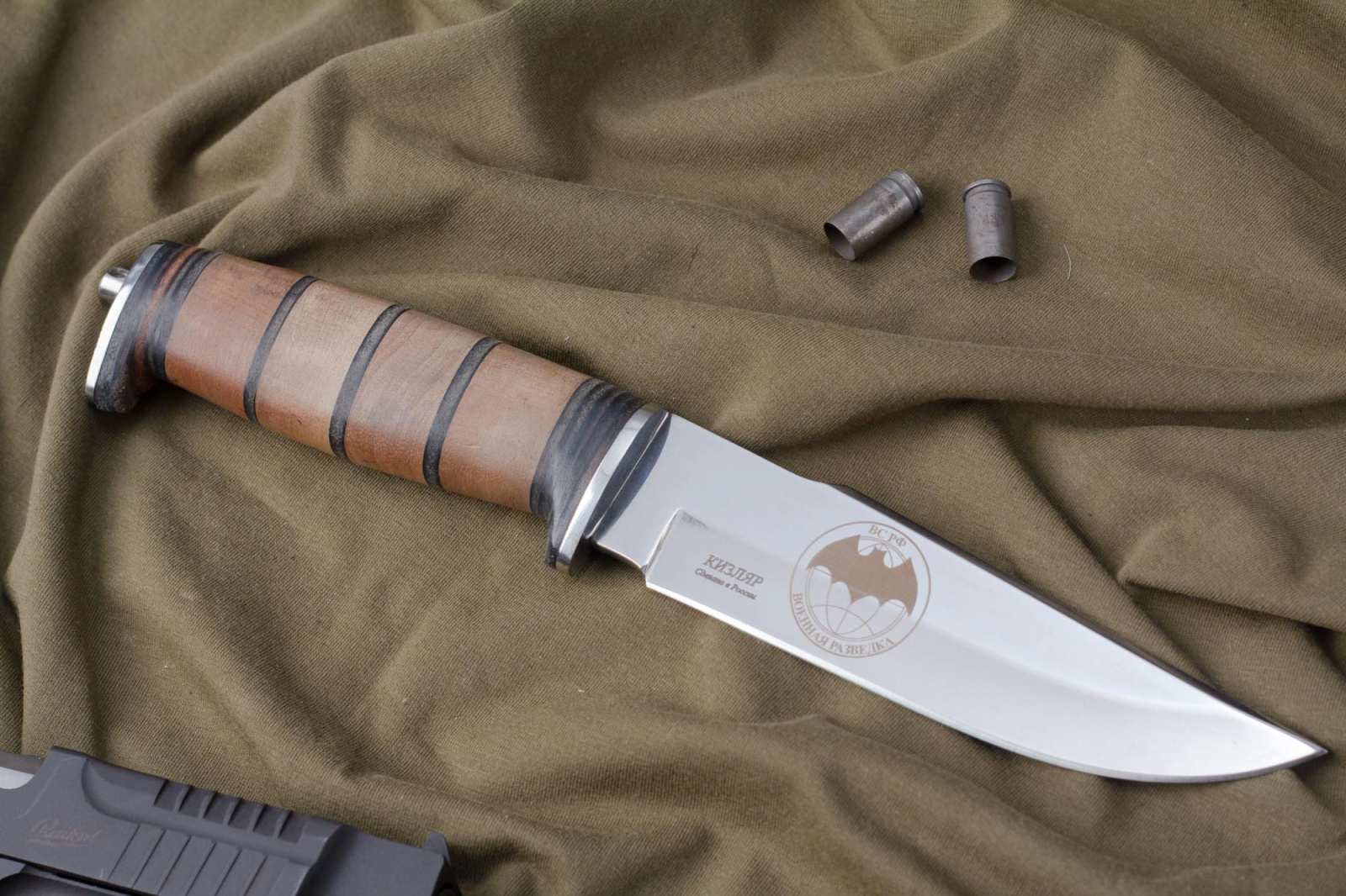 Нож Ш-5 Дерево/Кожа с символикой ГРУ