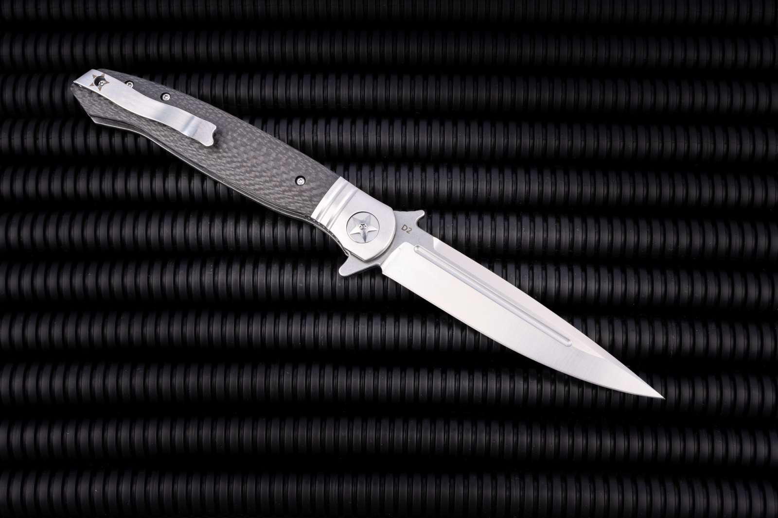 Нож REPTILIAN НКВД-03-2 рукоять карбон