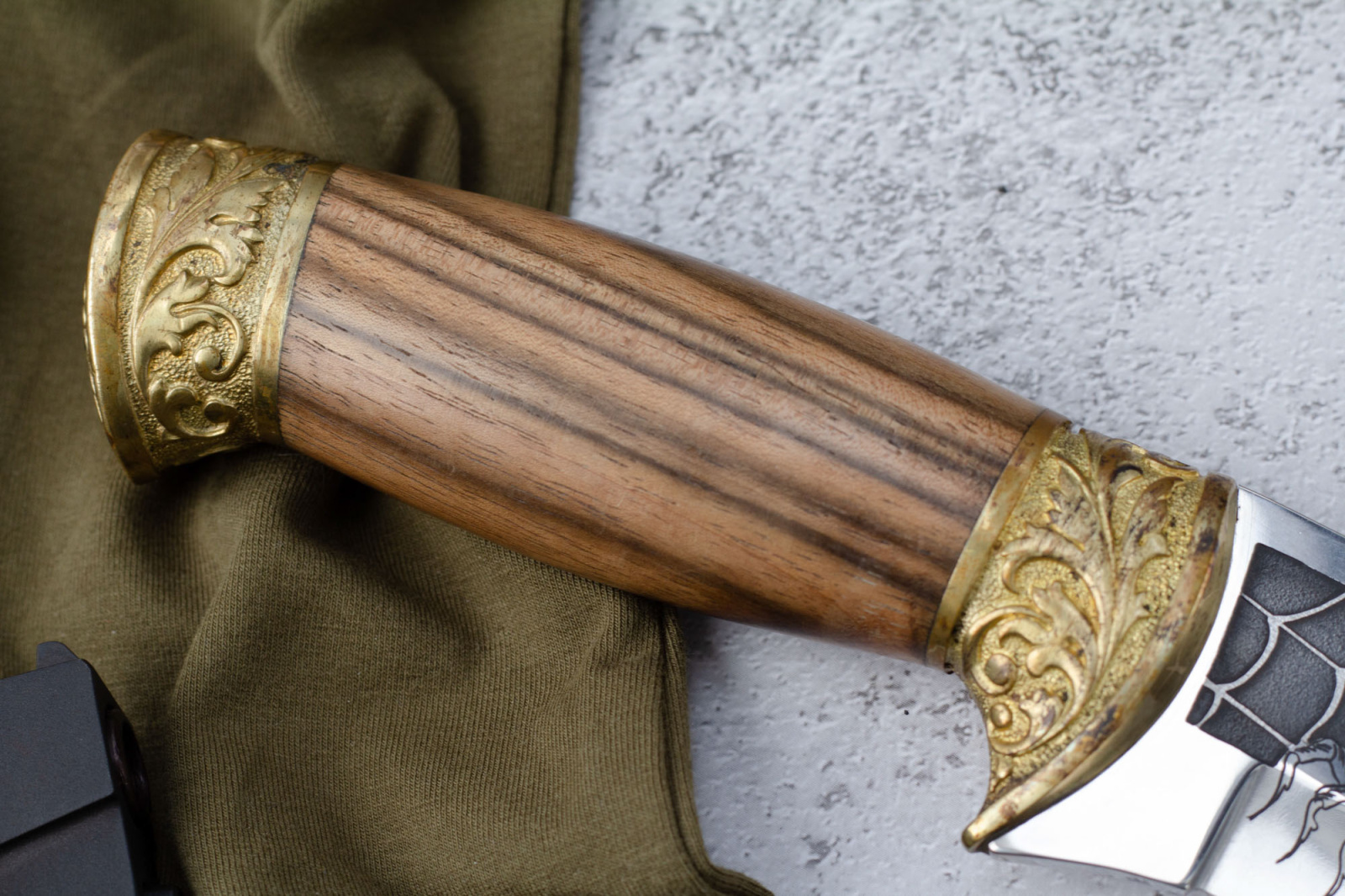 Нож Скорпион Малый Латунь с символикой ФСО Кизляр Нож Скорпион Малый Латунь с символикой ФСО Кизляр