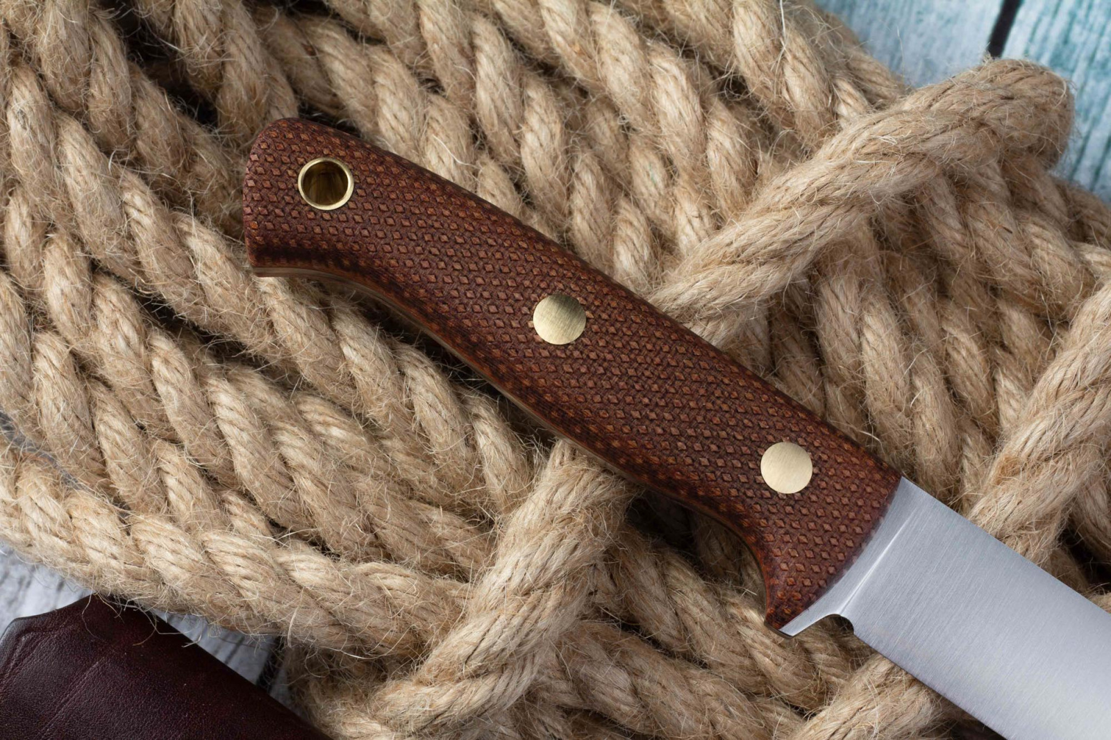 Нож Шершень L N690 233.1950 койот Южный Крест