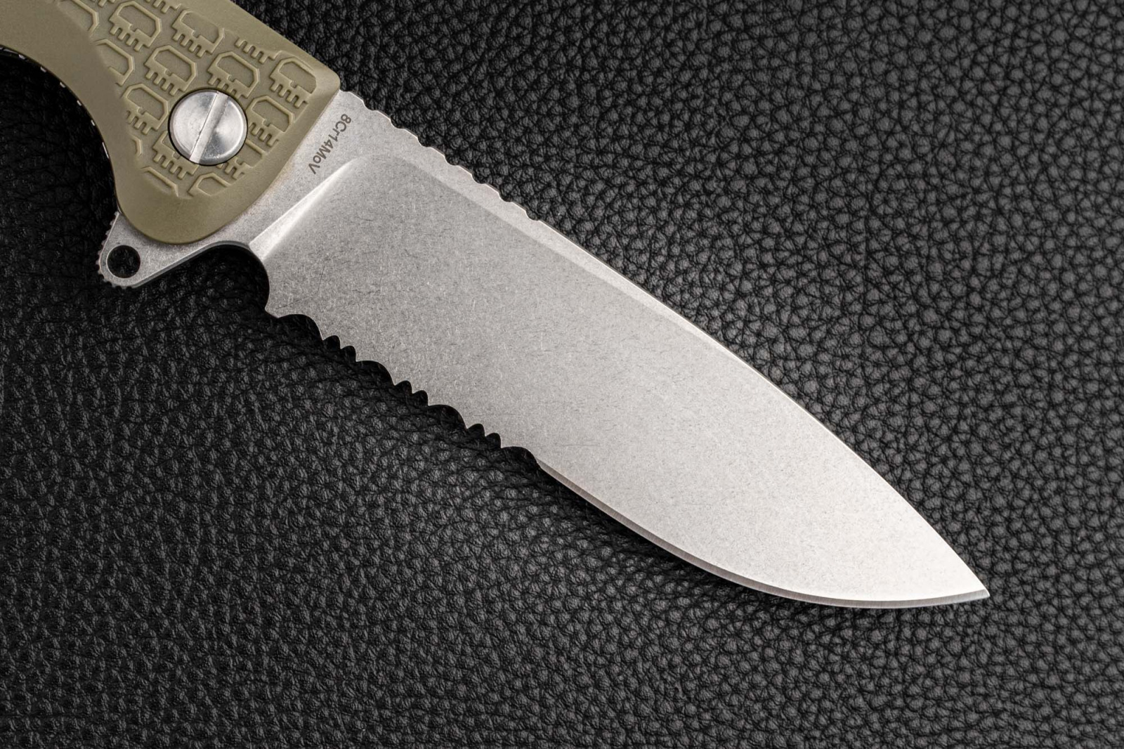 Складной нож Daggerr Wocket serrated stonewash олива Складной нож Daggerr Wocket serrated stonewash олива