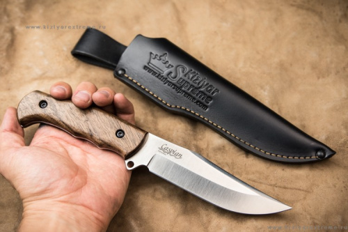 Нож Caspian AUS-8 StoneWash Орех