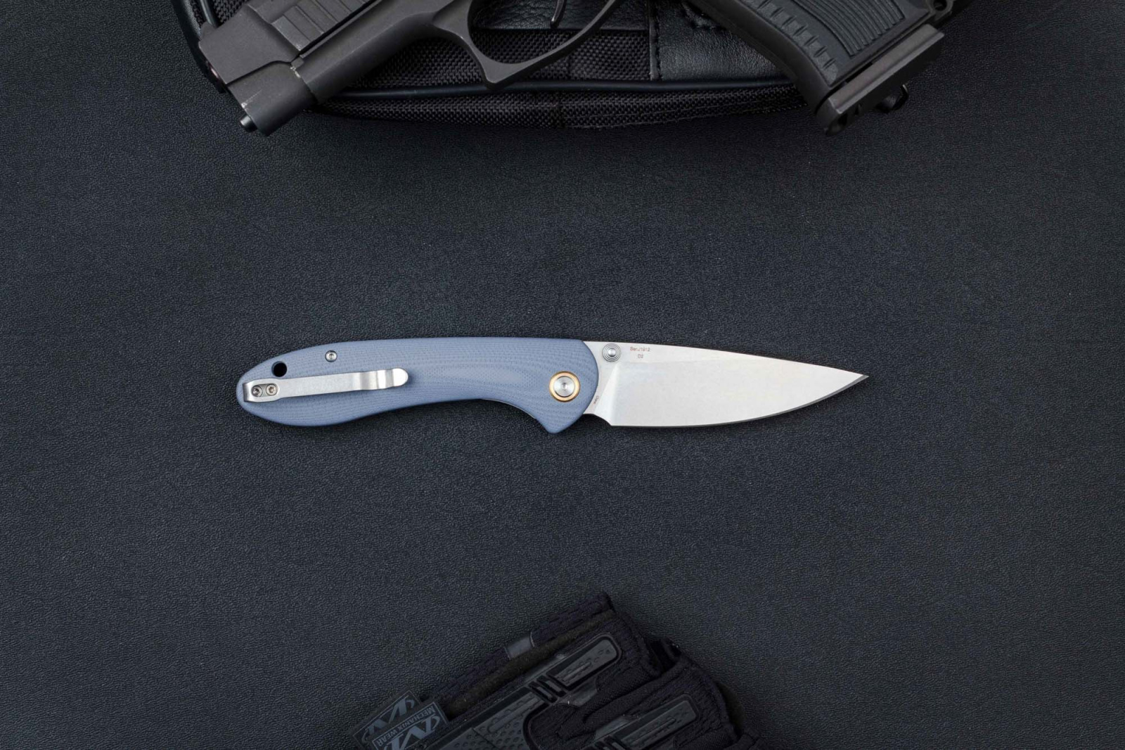 Складной нож CJRB Feldspar сталь D2, рукоять Blue G10